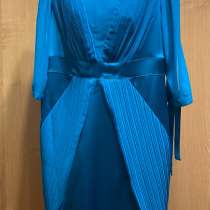 Нарядное платье размер 48, в Нефтеюганске