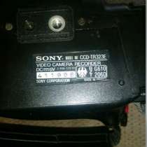 Продам видеокамеру Sony ccd-tr323e, в отличном состоянии, в Томске