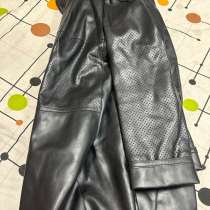 Куртка натуральная кожа, покупала в малине, в Москве